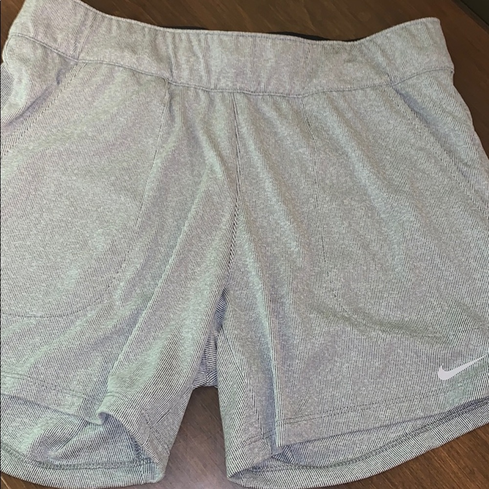Xs Nike Dri-Fit shorts